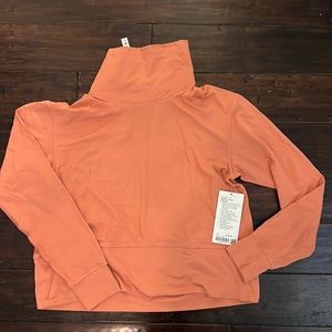 Lululemon Pullover